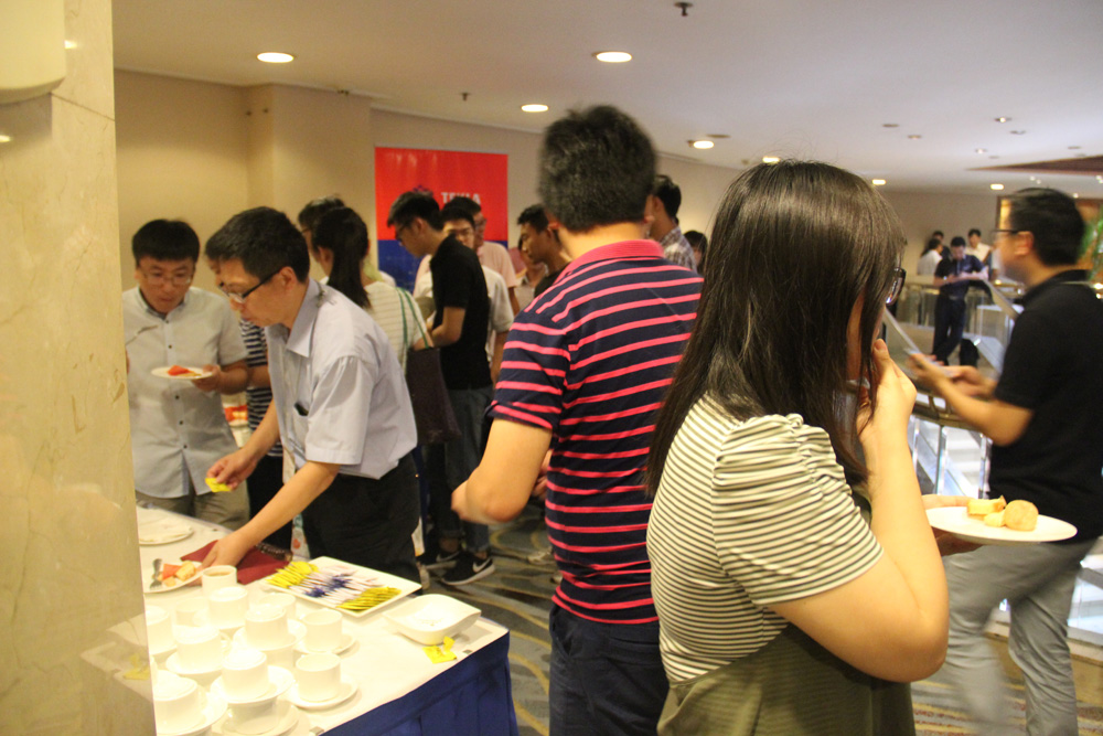 精品久久久久久无码中文字幕一区